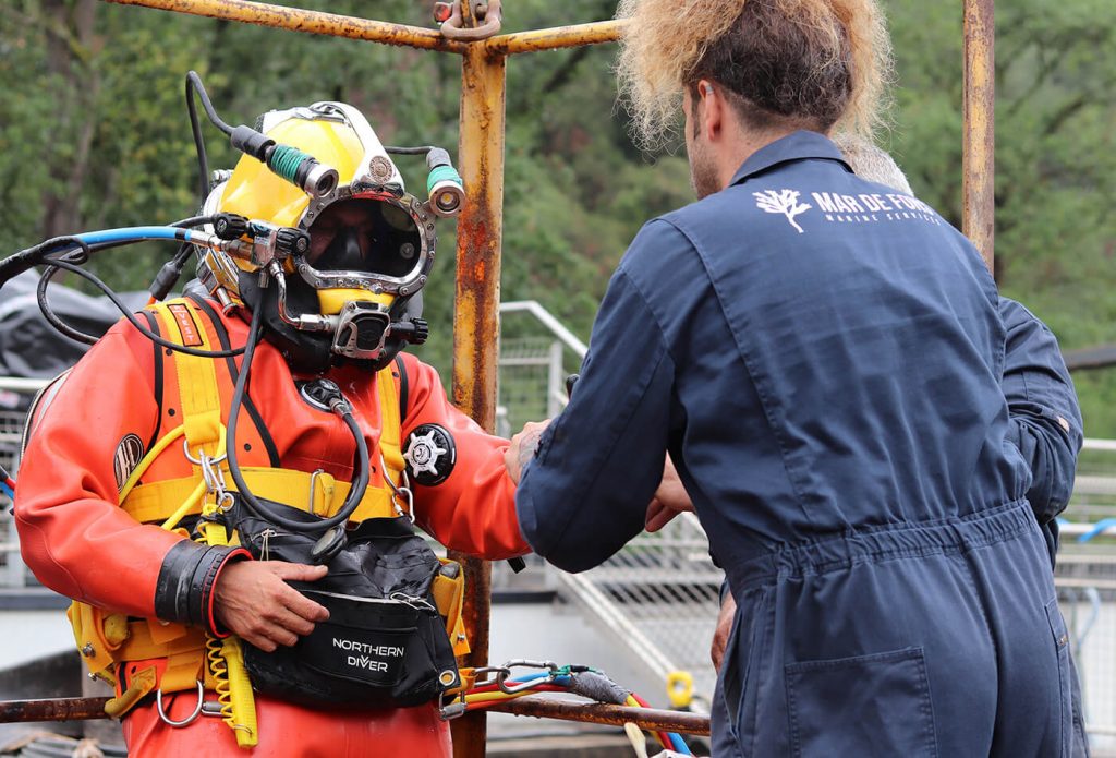 Buceo Industrial - Mar de Fons