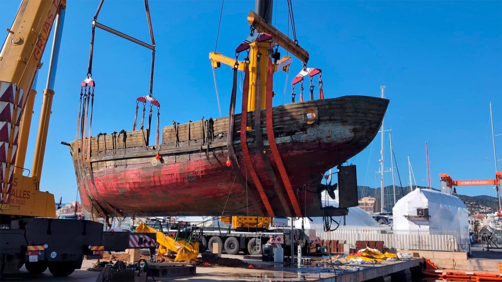 Reflote y mantenimiento de embarcaciones - Mar de Fons