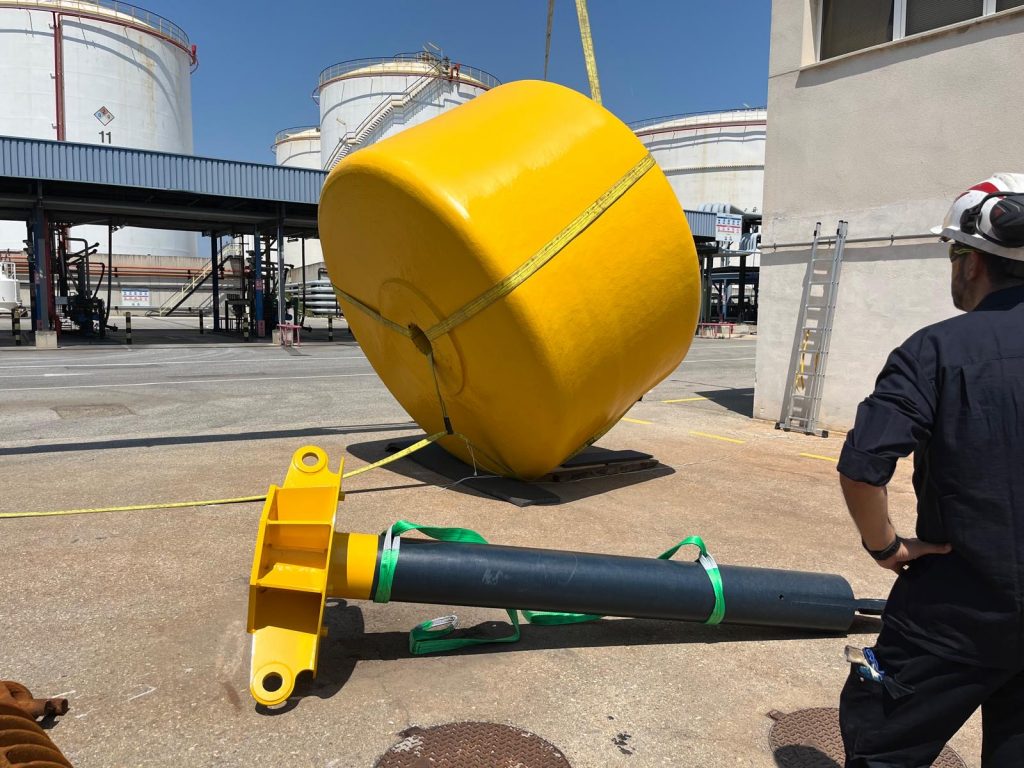 Sustitución boya de amarre - Mar de Fons - Marine Services